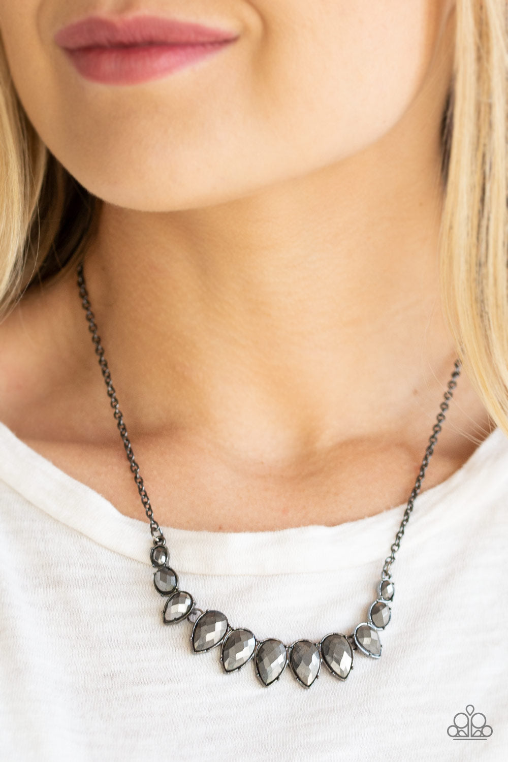 Paparazzi Accessories ✽ Street REGAL - Black Necklace✽Flat Rate Ship $4.50✽