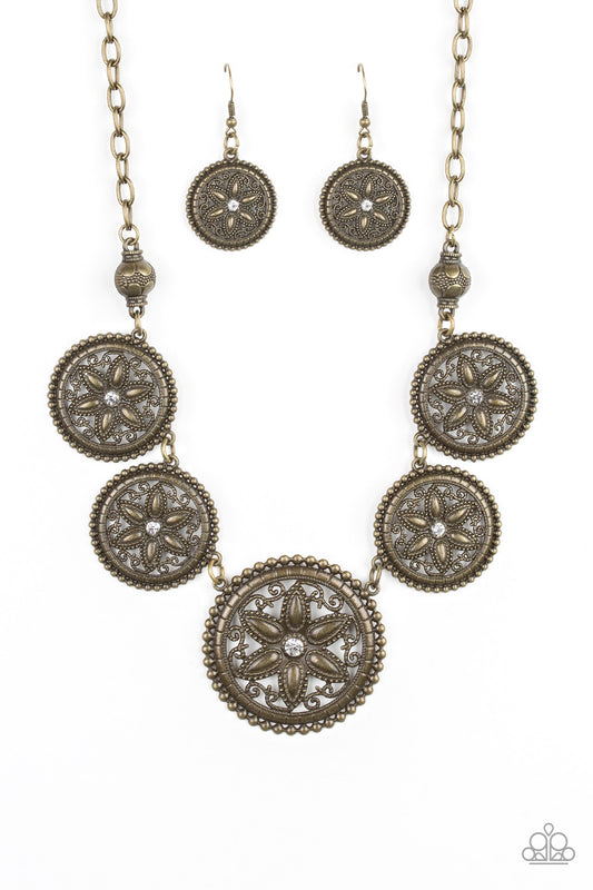 brought✽to✽you✽by✽blingflingbykat✽written-in-the-star-lilies-brass-necklace✽paparazzi-accessories