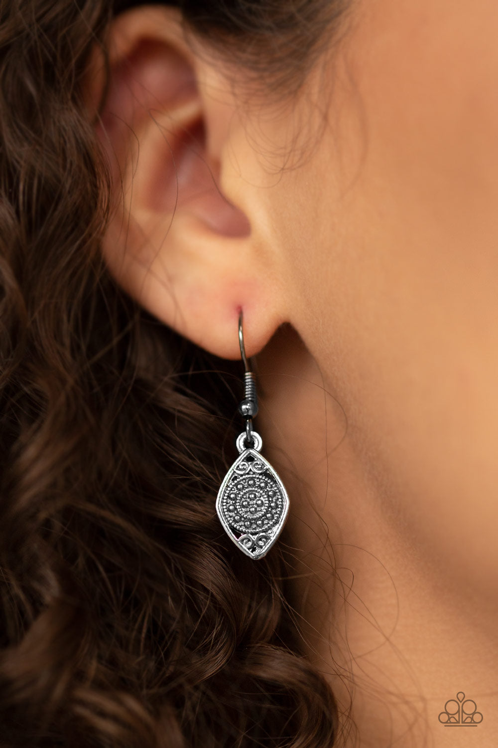 Paparazzi Accessories ✽ Make Yourself At HOMESTEAD - Black Necklace✽Flat Rate Ship $4.50✽