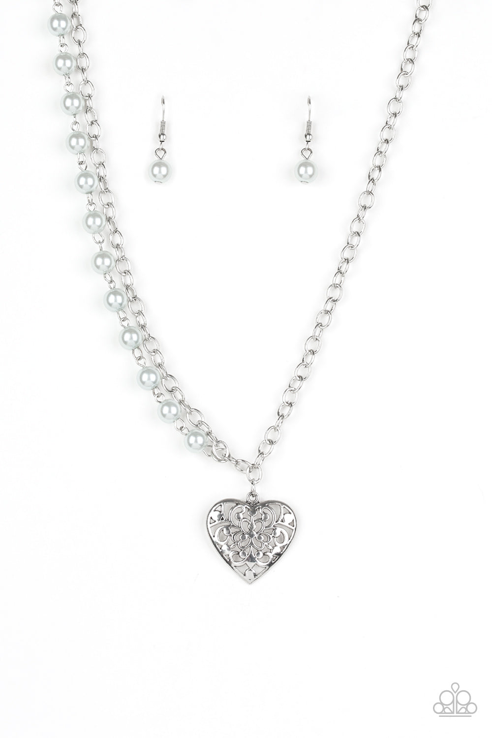 brought✽to✽you✽by✽blingflingbykat✽silver-necklace-6-350-1018✽paparazzi-accessories