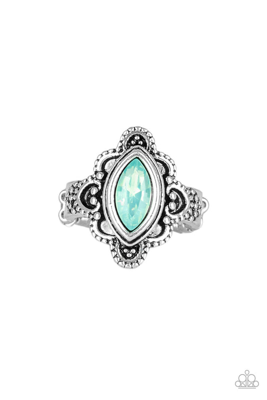 brought✽to✽you✽by✽blingflingbykat✽glass-half-colorful-green✽paparazzi-accessories