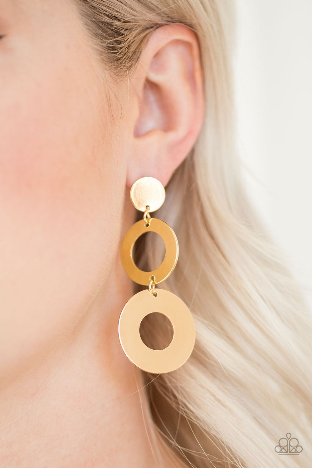 Paparazzi Accessories ✽ Pop Idol - Gold Post Earrings✽Flat Rate Ship $4.50✽