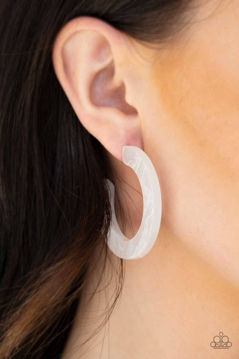Paparazzi Accessories ✽ Oceanside Oasis - White Earrings✽Flat Rate Ship $4.50✽