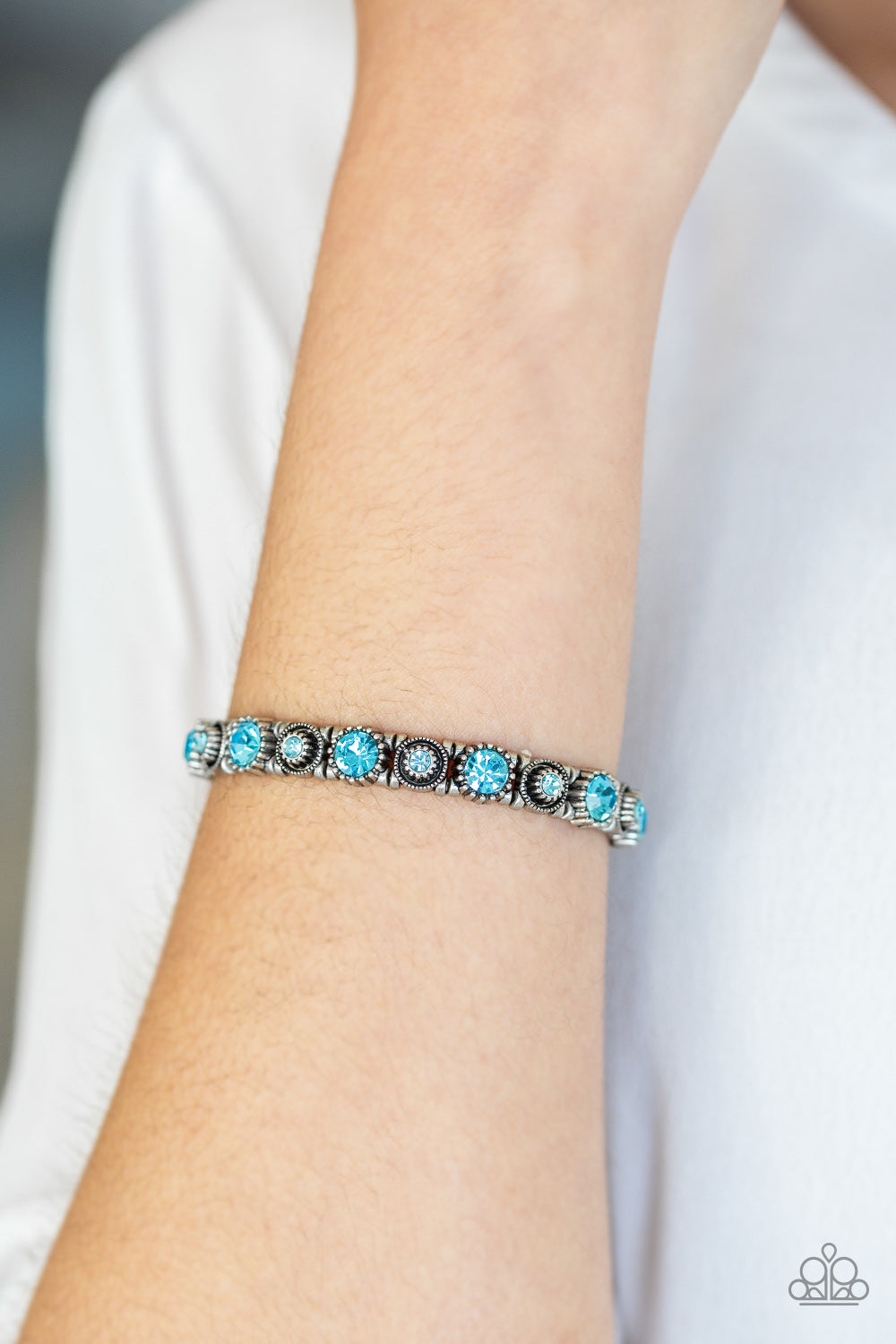 Paparazzi Accessories ✽ Heavy On The Sparkle - Blue Bracelet✽Flat Rate Ship $4.50✽