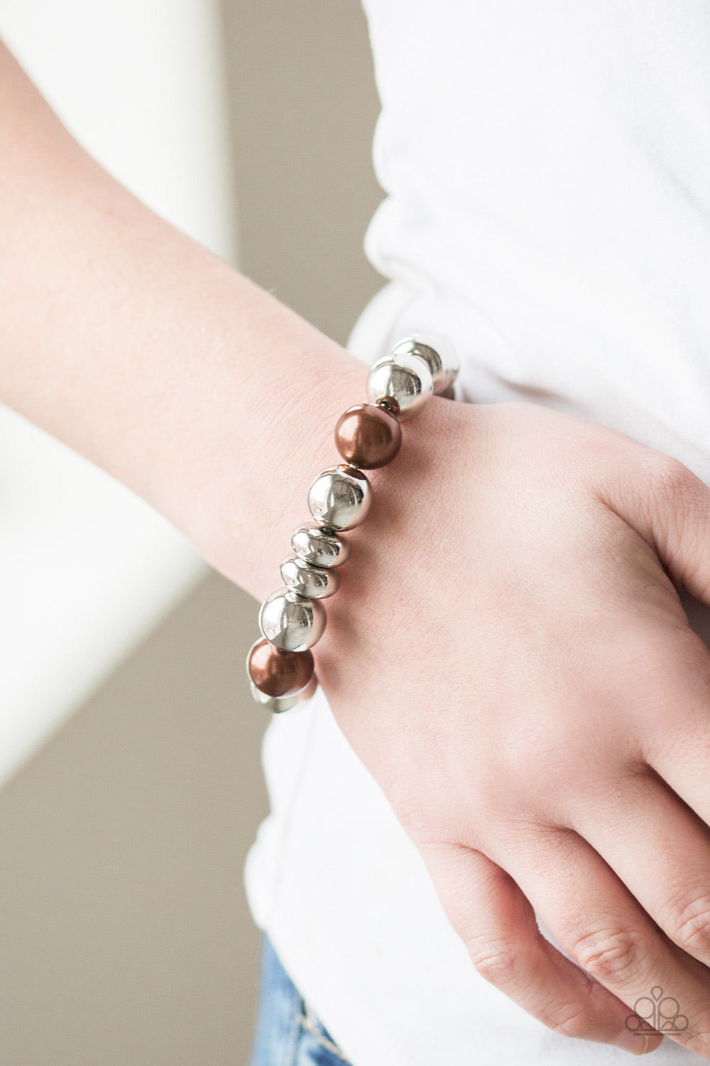 Paparazzi Accessories ✽ Upper Manhattan - Brown Bracelet✽Flat Rate Ship $4.50✽