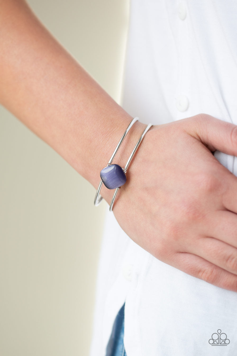 Paparazzi Accessories ✽ Turn Up The Glow - Purple Bracelet✽Flat Rate Ship $4.50✽
