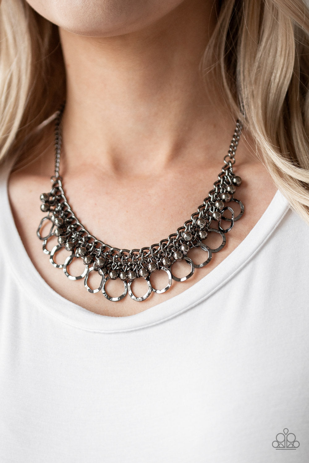 Paparazzi Accessories ✽ Ring Leader Radiance - Black Necklace✽Flat Rate Ship $4.50✽