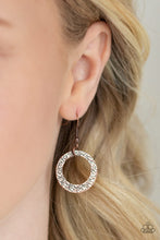Load image into Gallery viewer, Paparazzi Accessories ✽ City Circus - Copper Necklace✽Flat Rate Ship $4.50✽

