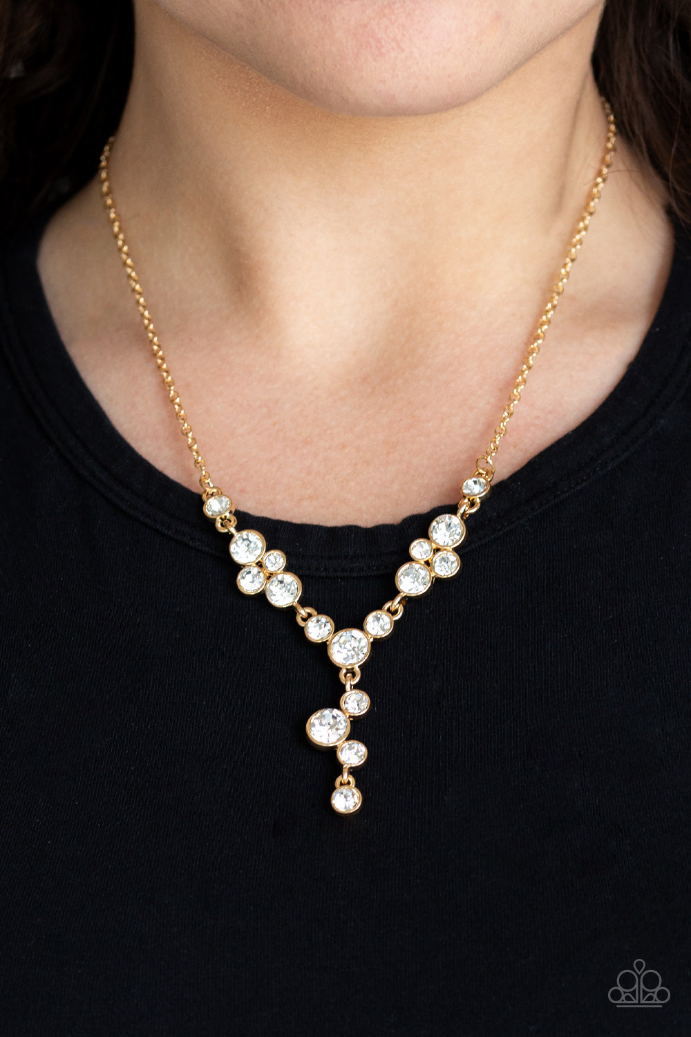 Paparazzi Accessories ✽ Five-Star Starlet - Gold Necklace✽Flat Rate Ship $4.50✽