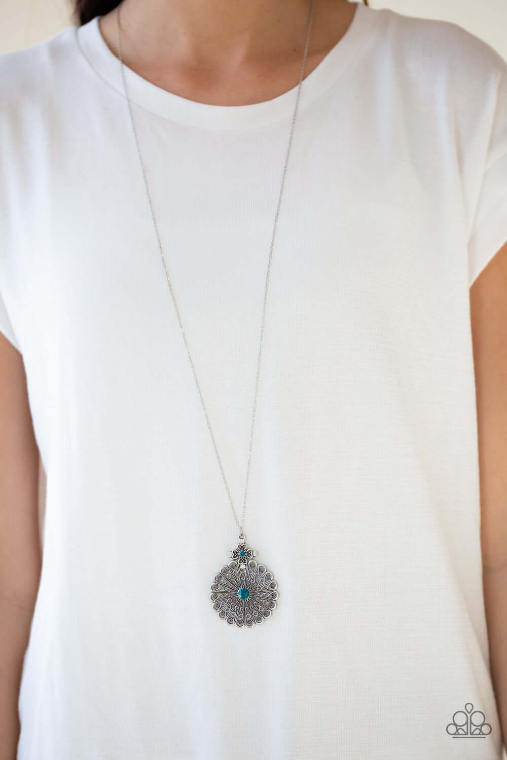 Paparazzi Accessories ✽ Walk On The WILDFLOWER Side - Blue Necklace✽Flat Rate Ship $4.50✽ - Image #2