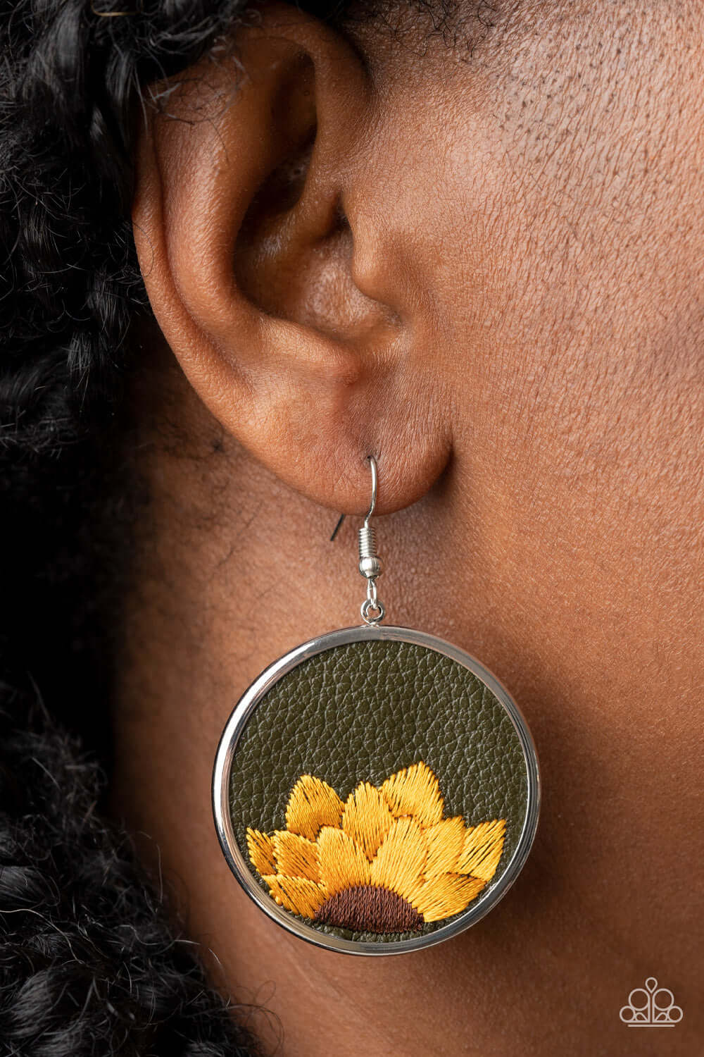 Paparazzi Accessories ❋Sun-Kissed Sunflowers - Green Earrings❋ Flat Rate Ship $4.50❋