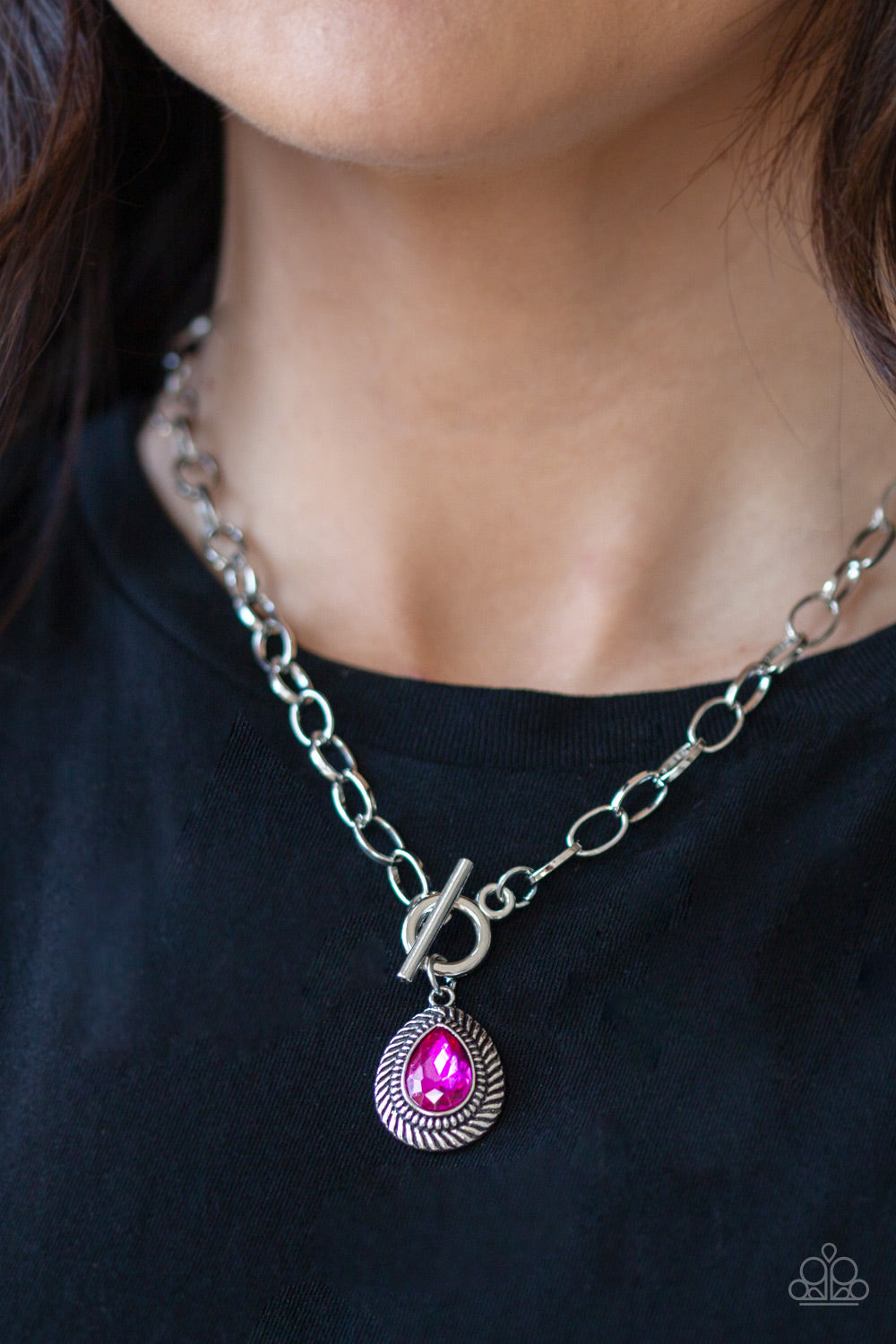 Paparazzi Accessories ✽ Sheen Queen - Pink Necklace✽Flat Rate Ship $4.50✽