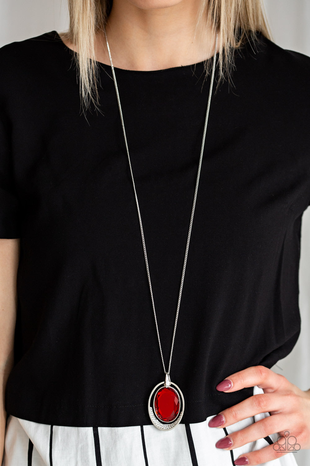 Paparazzi Accessories ✽ Metro Must-Have - Red Necklace✽Flat Rate Ship $4.50✽