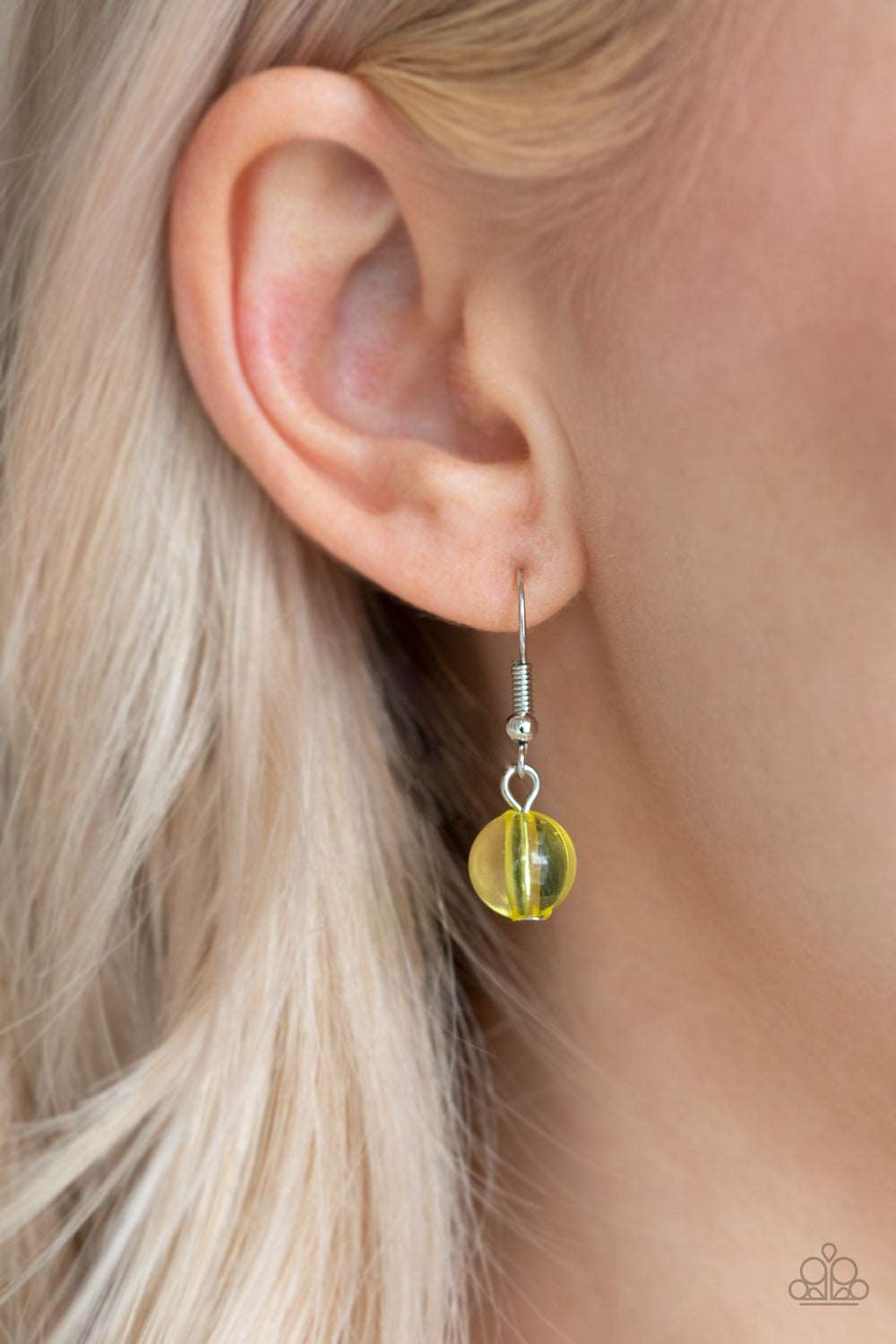 Paparazzi Accessories ✽ Beauty School Drop Out - Yellow Necklace✽Flat Rate Ship $4.50✽