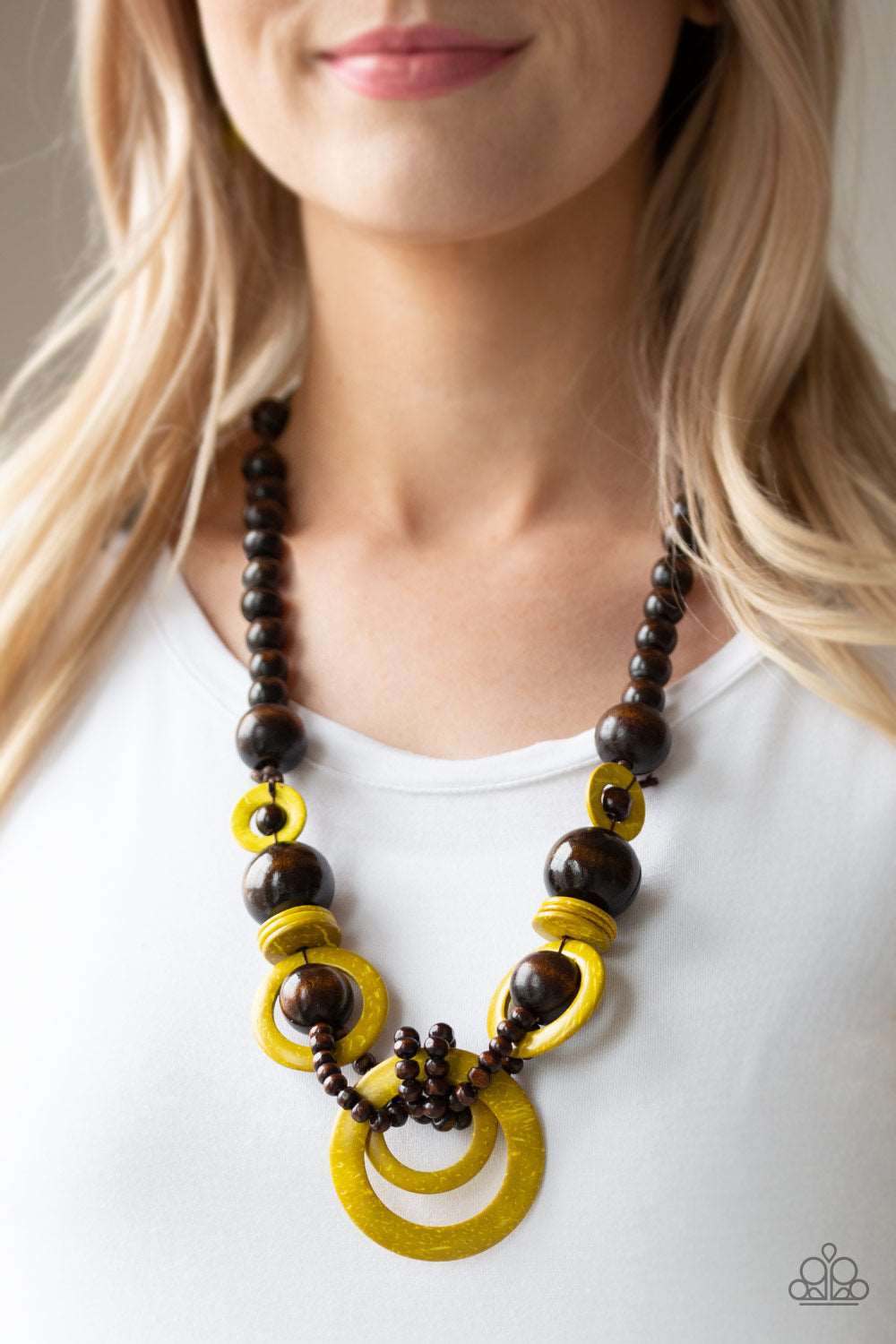 Paparazzi Accessories ✽ Boardwalk Party - Yellow Necklace✽Flat Rate Ship $4.50✽