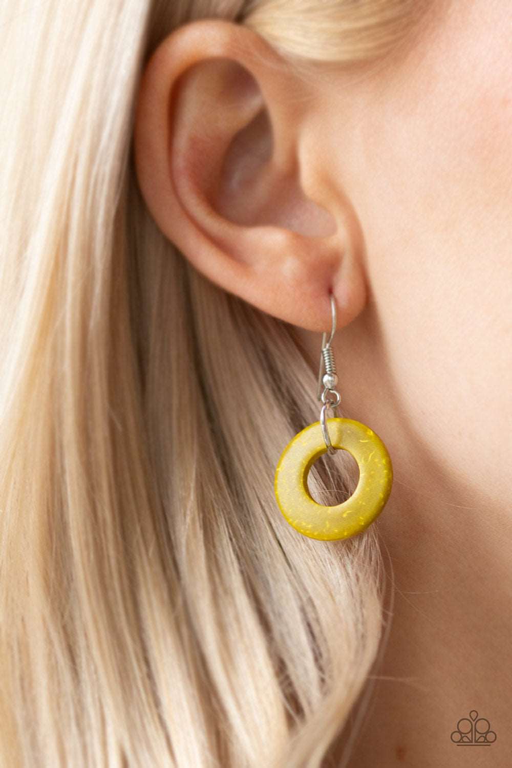 Paparazzi Accessories ✽ Boardwalk Party - Yellow Necklace✽Flat Rate Ship $4.50✽