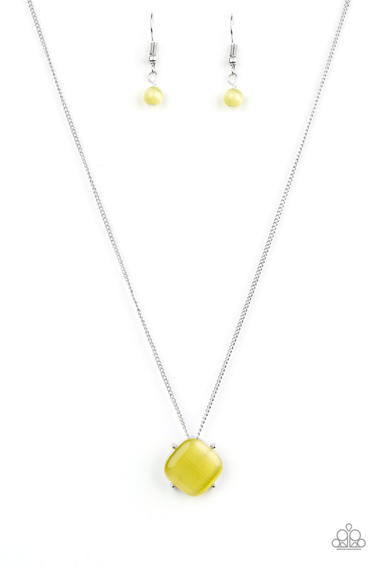 brought✽to✽you✽by✽blingflingbykat✽you-glow-girl-yellow-necklace✽paparazzi-accessories