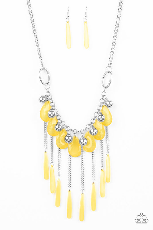 brought✽to✽you✽by✽blingflingbykat✽roaring-riviera-yellow-necklace✽paparazzi-accessories