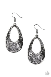 brought✽to✽you✽by✽blingflingbykat✽mean-sheen-black-earrings✽paparazzi-accessories