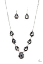 Load image into Gallery viewer, brought✽to✽you✽by✽blingflingbykat✽socialite-social-silver-necklace✽paparazzi-accessories
