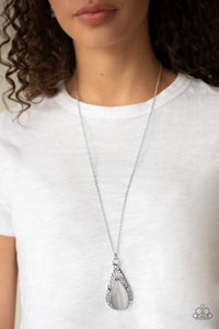 Paparazzi Accessories ✽ Enchanted Eden - Silver Necklace✽Flat Rate Ship $4.50✽