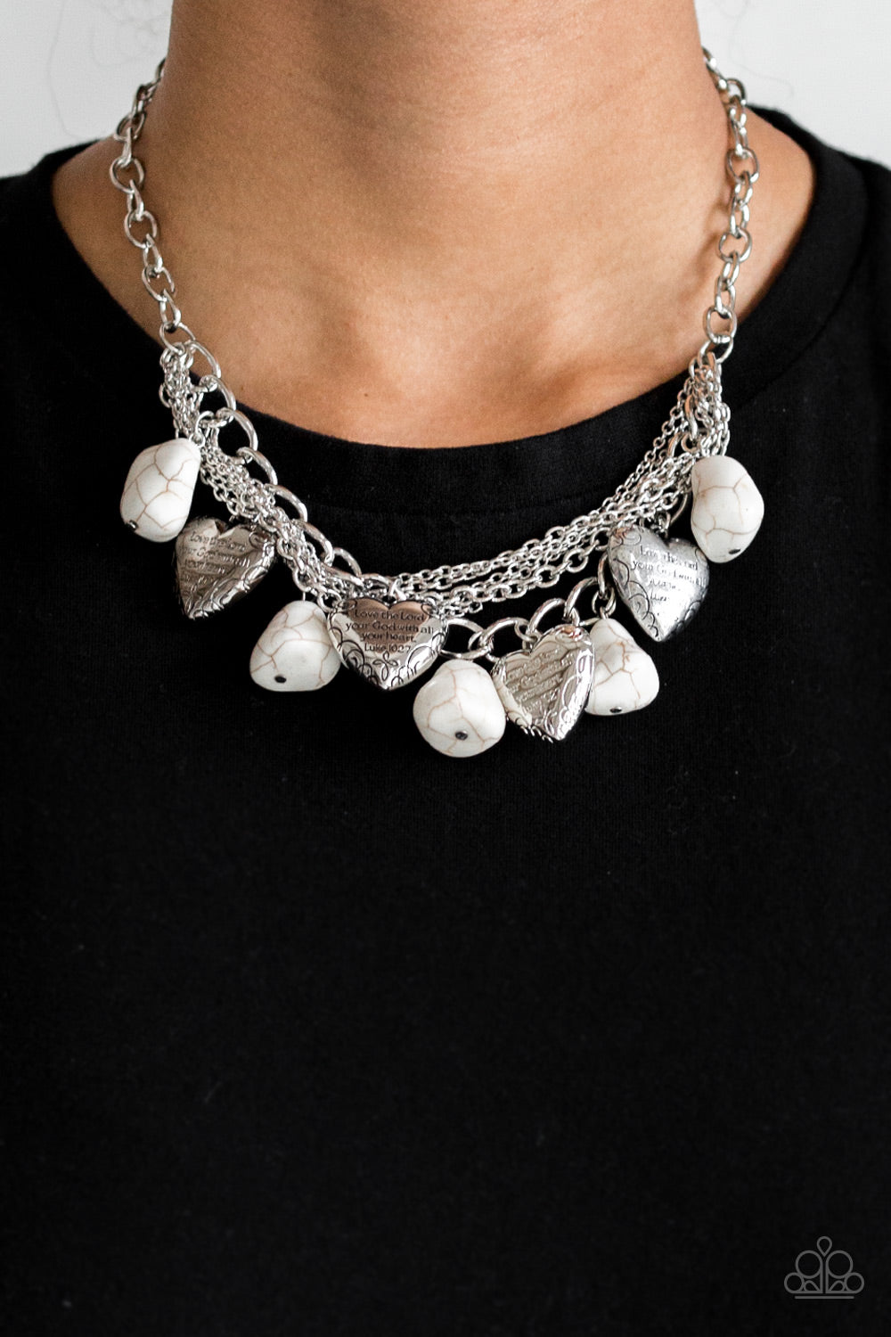 Paparazzi Accessories ✽ Change Of Heart - White Necklace✽Flat Rate Ship $4.50✽