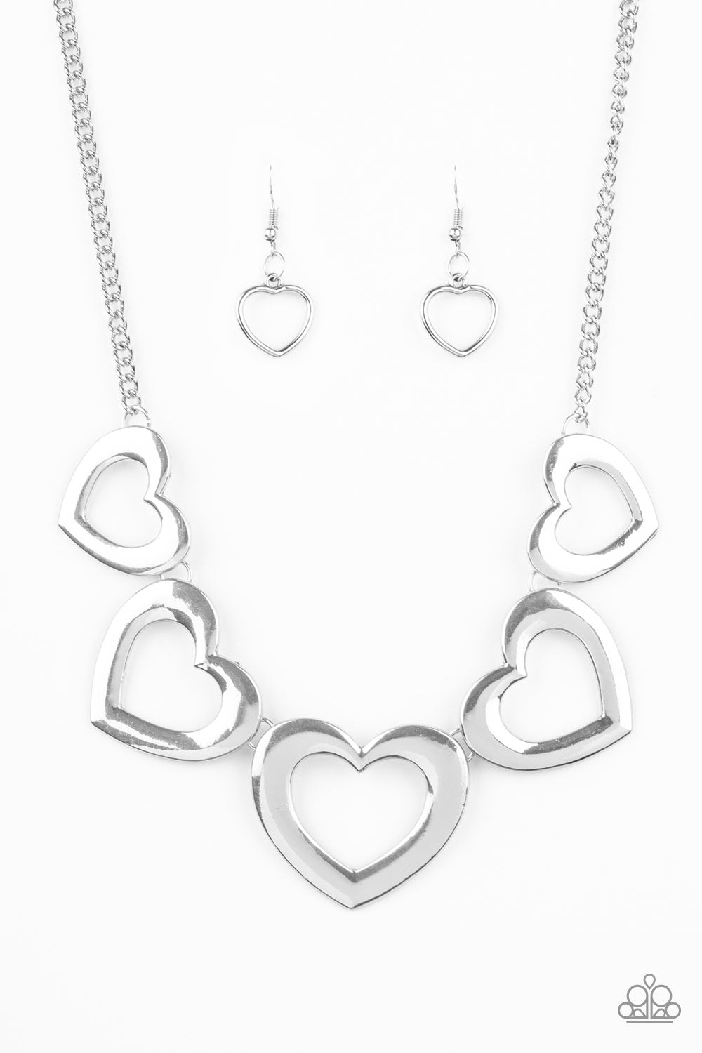brought✽to✽you✽by✽blingflingbykat✽hearty-hearts-silver-necklace✽paparazzi-accessories