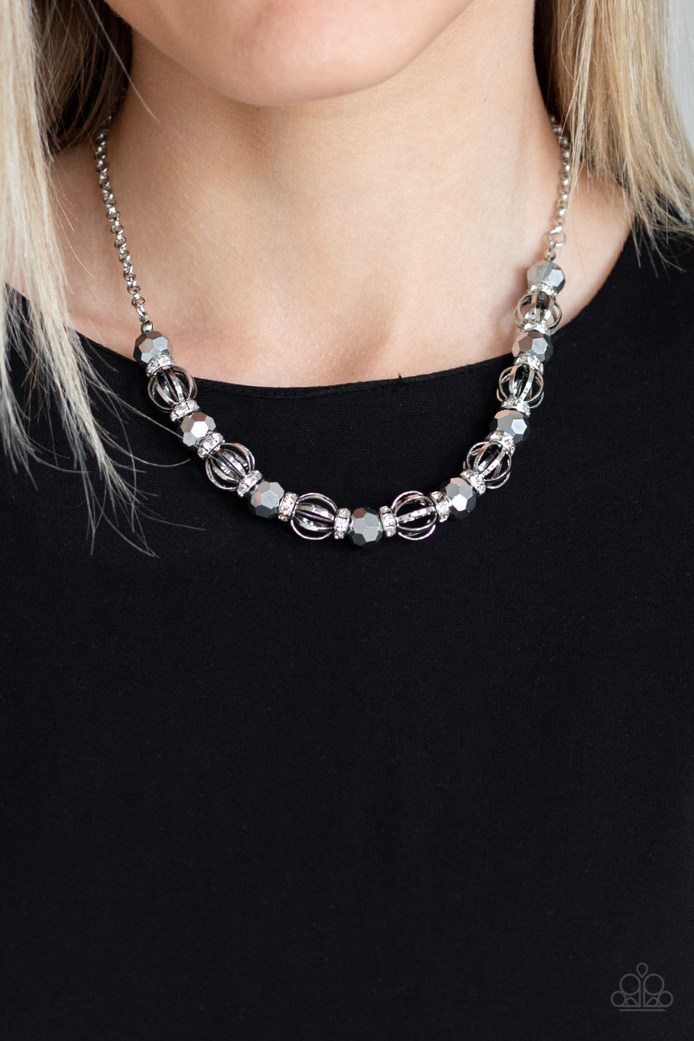 Paparazzi Accessories ✽ Metro Majestic - Silver Necklace✽Flat Rate Ship $4.50✽