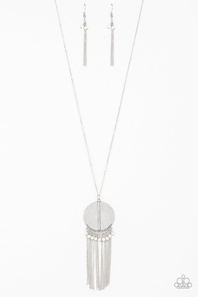 brought-to-you-by-blingflingbykat-get-a-roam-white-paparazzi-accessories-