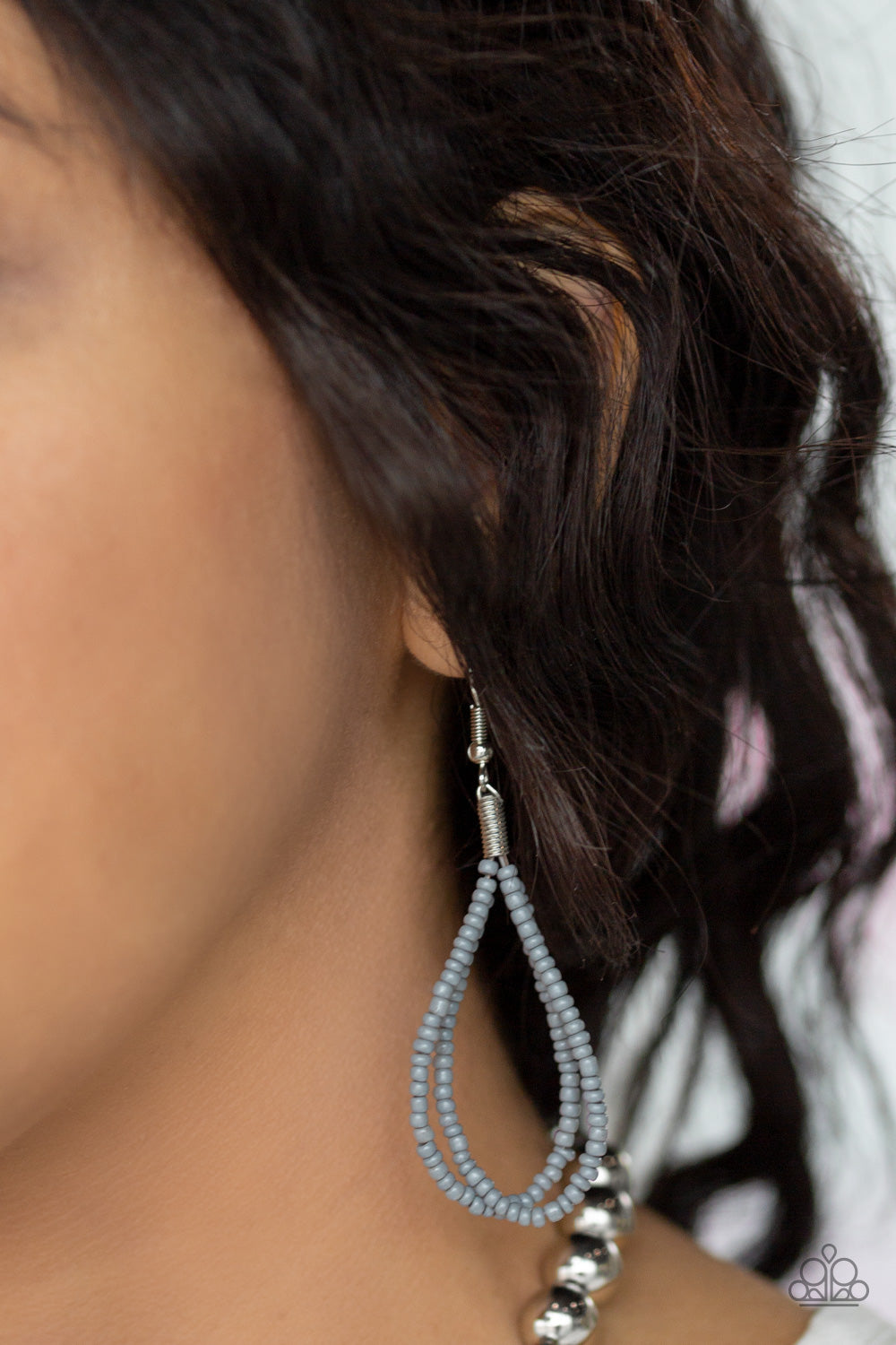 Paparazzi Accessories ✽ The Great Outback - Silver Necklace✽Flat Rate Ship $4.50✽