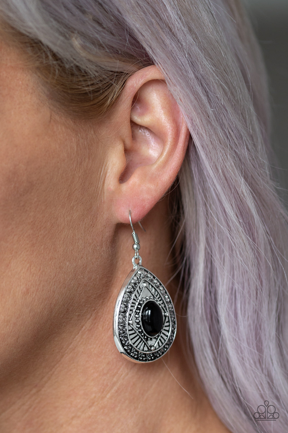Paparazzi Accessories ✽ Tropical Topography - Black Earrings✽Flat Rate Ship $4.50✽