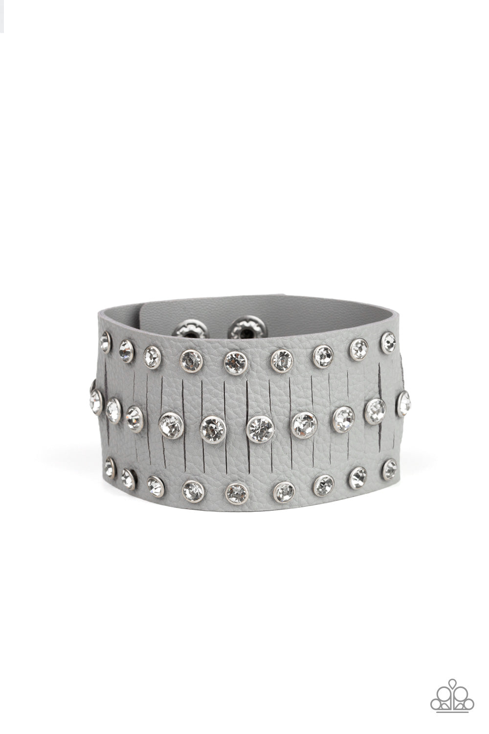 brought✽to✽you✽by✽blingflingbykat✽now-taking-the-stage-silver-bracelet✽paparazzi-accessories