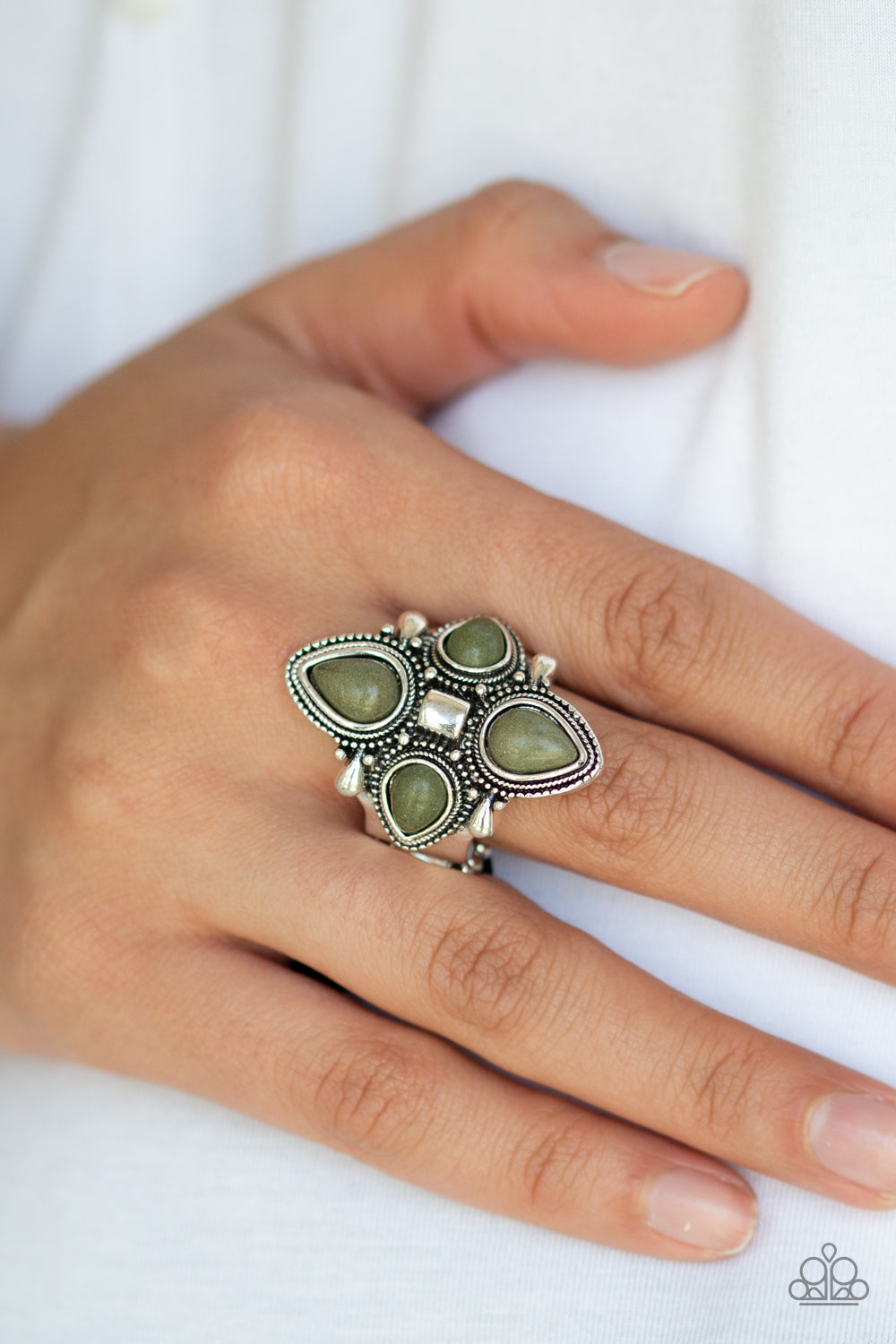 Paparazzi Accessories ✽ Dune Runner - Green Ring✽Flat Rate Ship $4.50✽