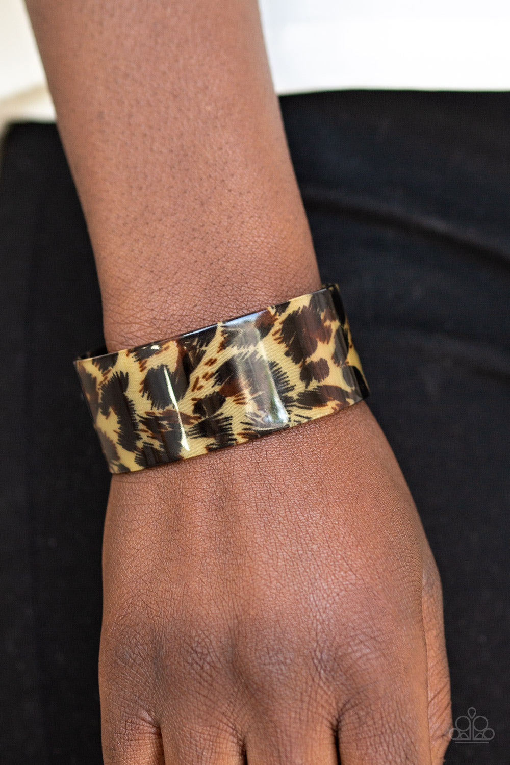 Paparazzi Accessories ✽ Wheres The Party? - Brown Bracelet✽Flat Rate Ship $4.50✽