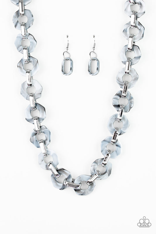 brought✽to✽you✽by✽blingflingbykat✽silver-necklace-8-720-0319✽paparazzi-accessories