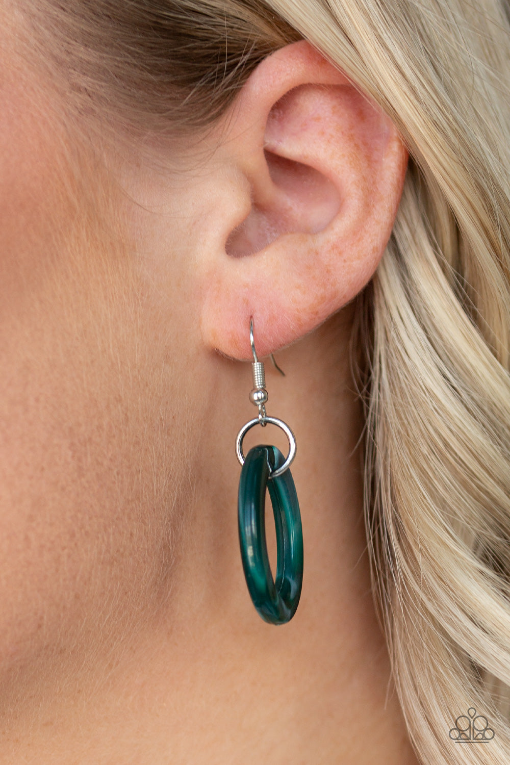 Paparazzi Accessories ✽ Comin In HAUTE - Green Necklace✽Flat Rate Ship $4.50✽