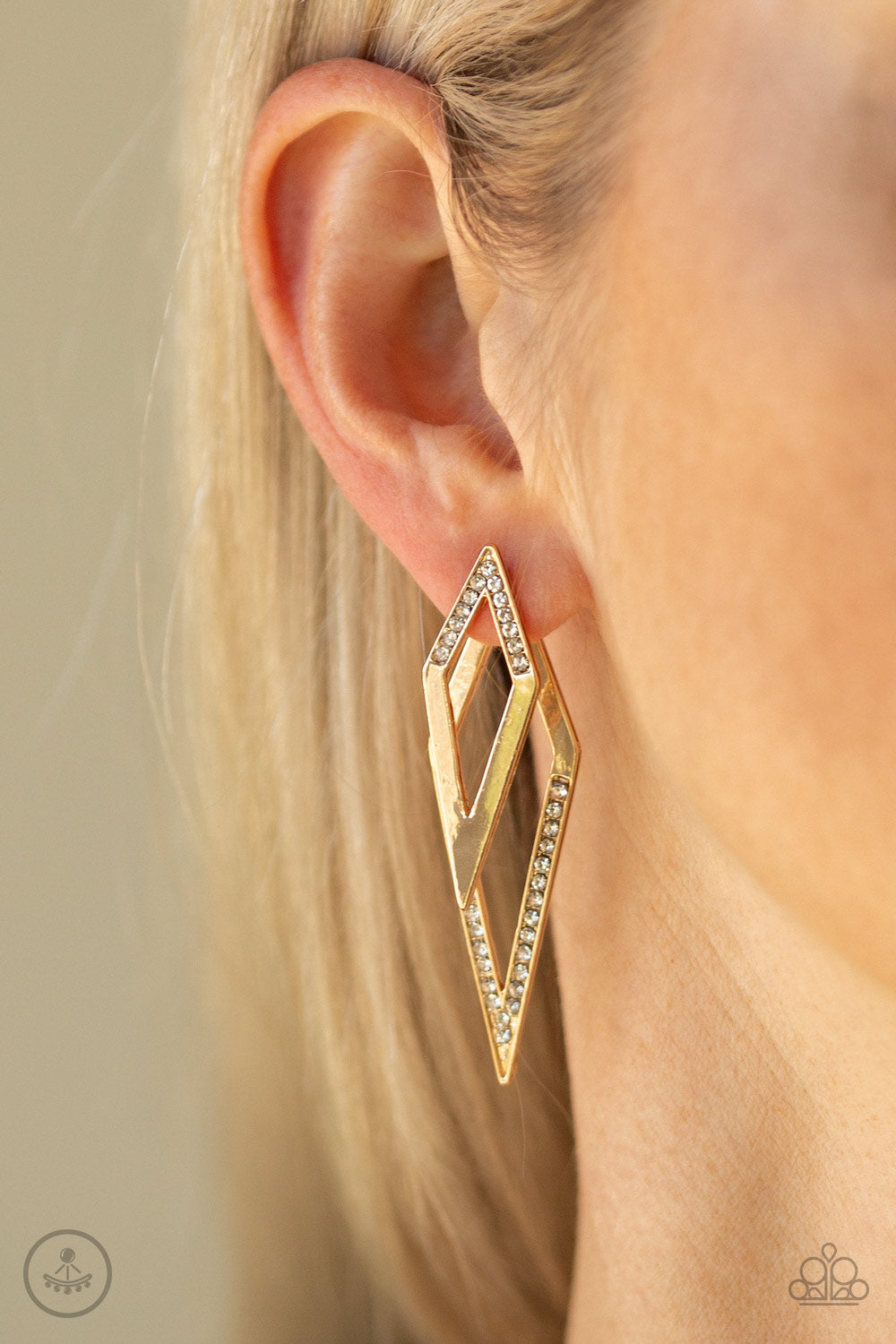 Paparazzi Accessories ✽ Point-BANK - Gold Post Earrings✽Flat Rate Ship $4.50✽