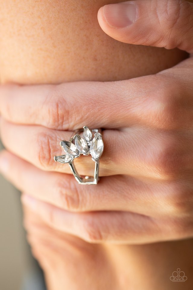 Paparazzi Accessories ❋Rhinestone Stunner - White Ring❋ Flat Rate Ship $4.50❋