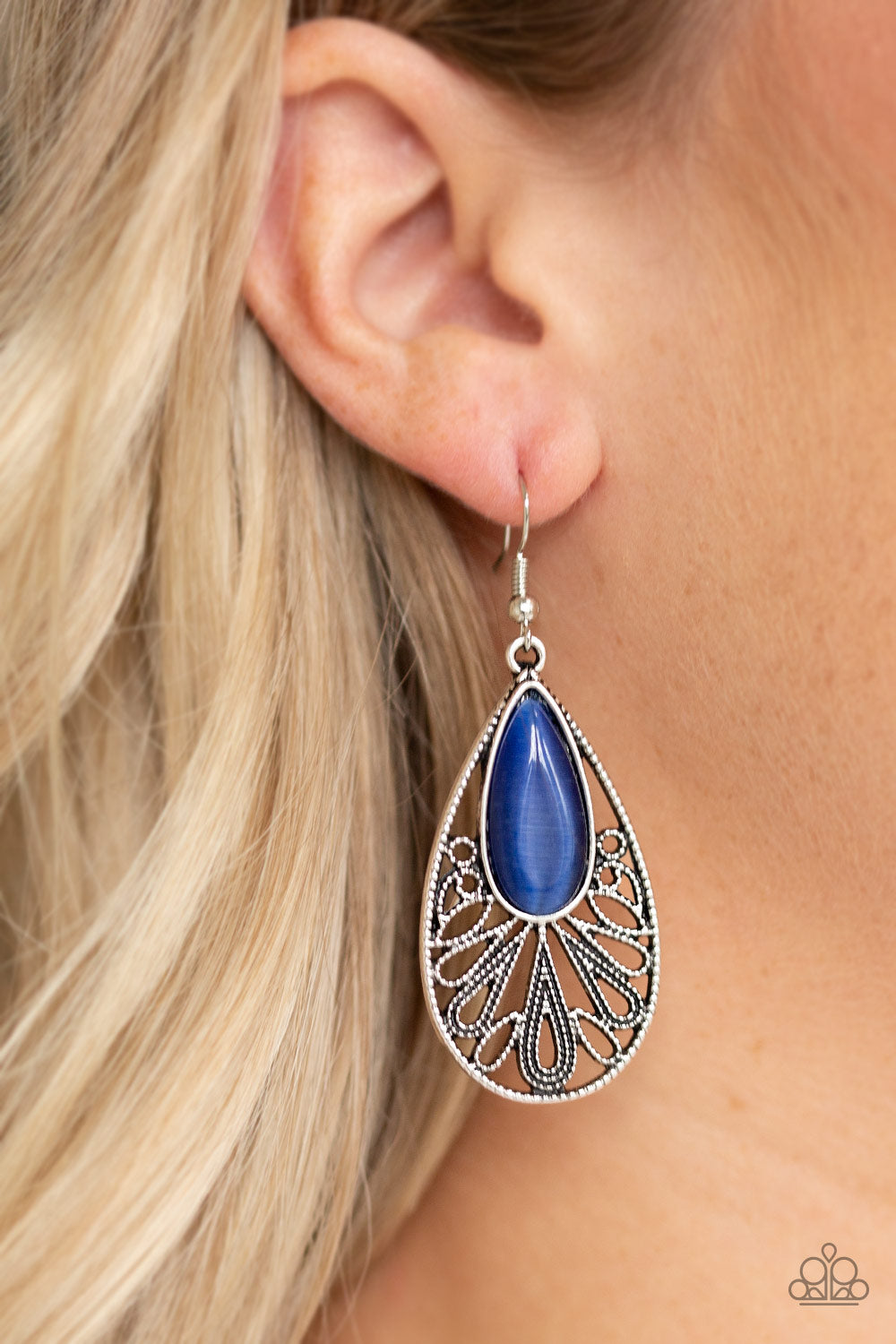 Paparazzi Accessories ✽ Glowing Tranquility - Blue Earrings✽Flat Rate Ship $4.50✽