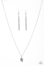 Load image into Gallery viewer, brought✽to✽you✽by✽blingflingbykat✽palm-tree-retreat-silver-necklace✽paparazzi-accessories

