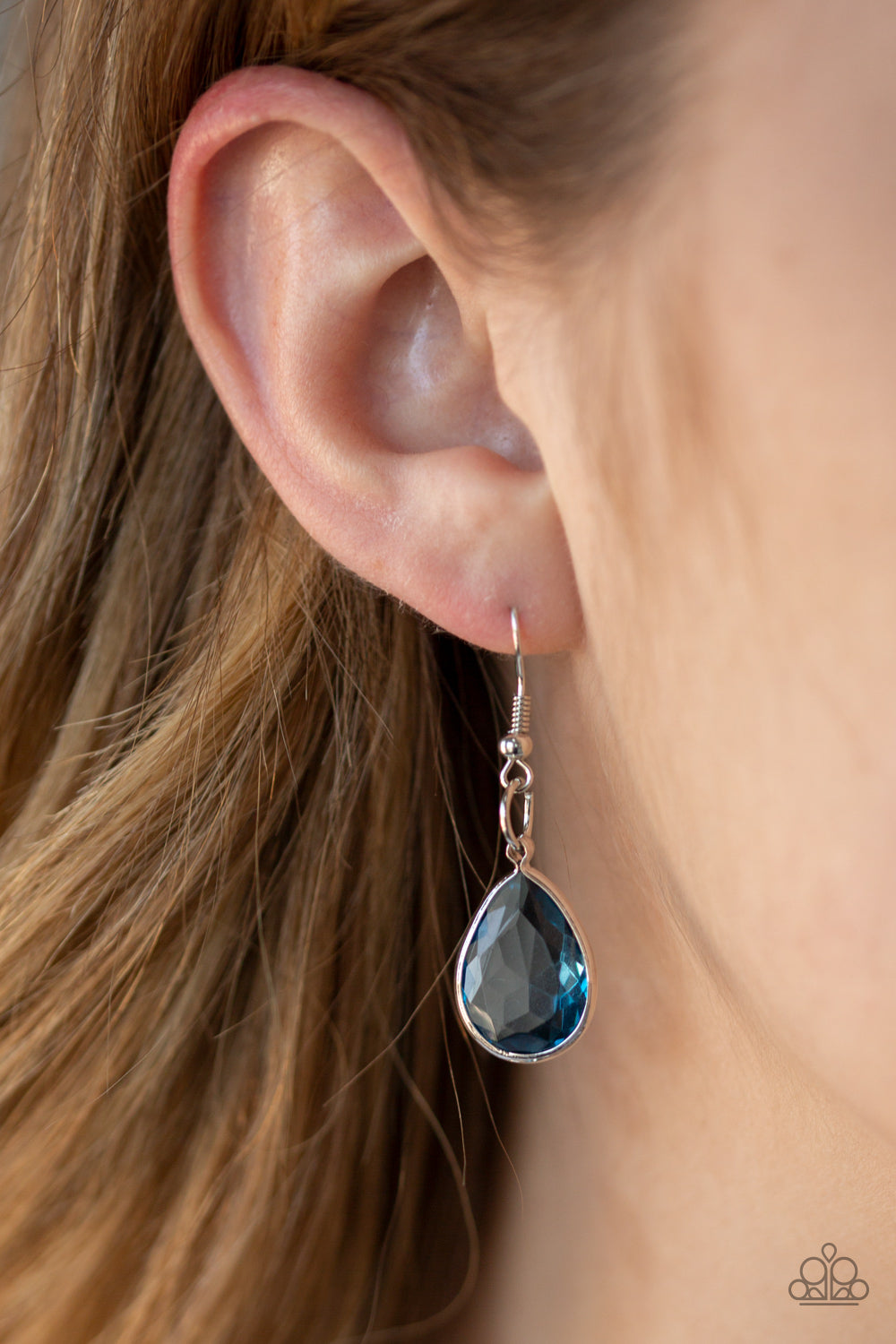 Paparazzi Accessories ✽ CLIQUE-bait - Blue Necklace✽Flat Rate Ship $4.50✽