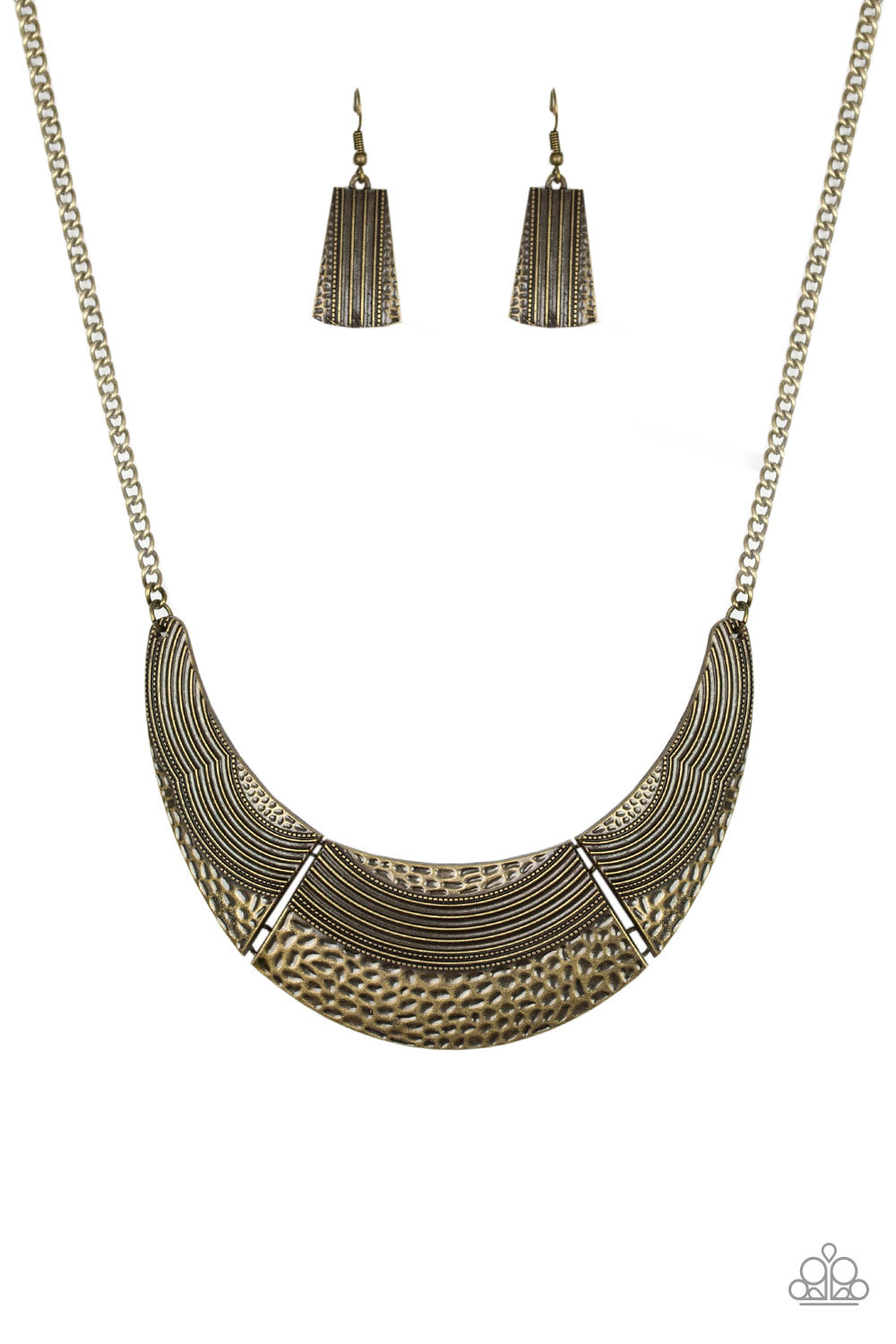 brought✽to✽you✽by✽blingflingbykat✽utterly-untamable-brass-necklace✽paparazzi-accessories