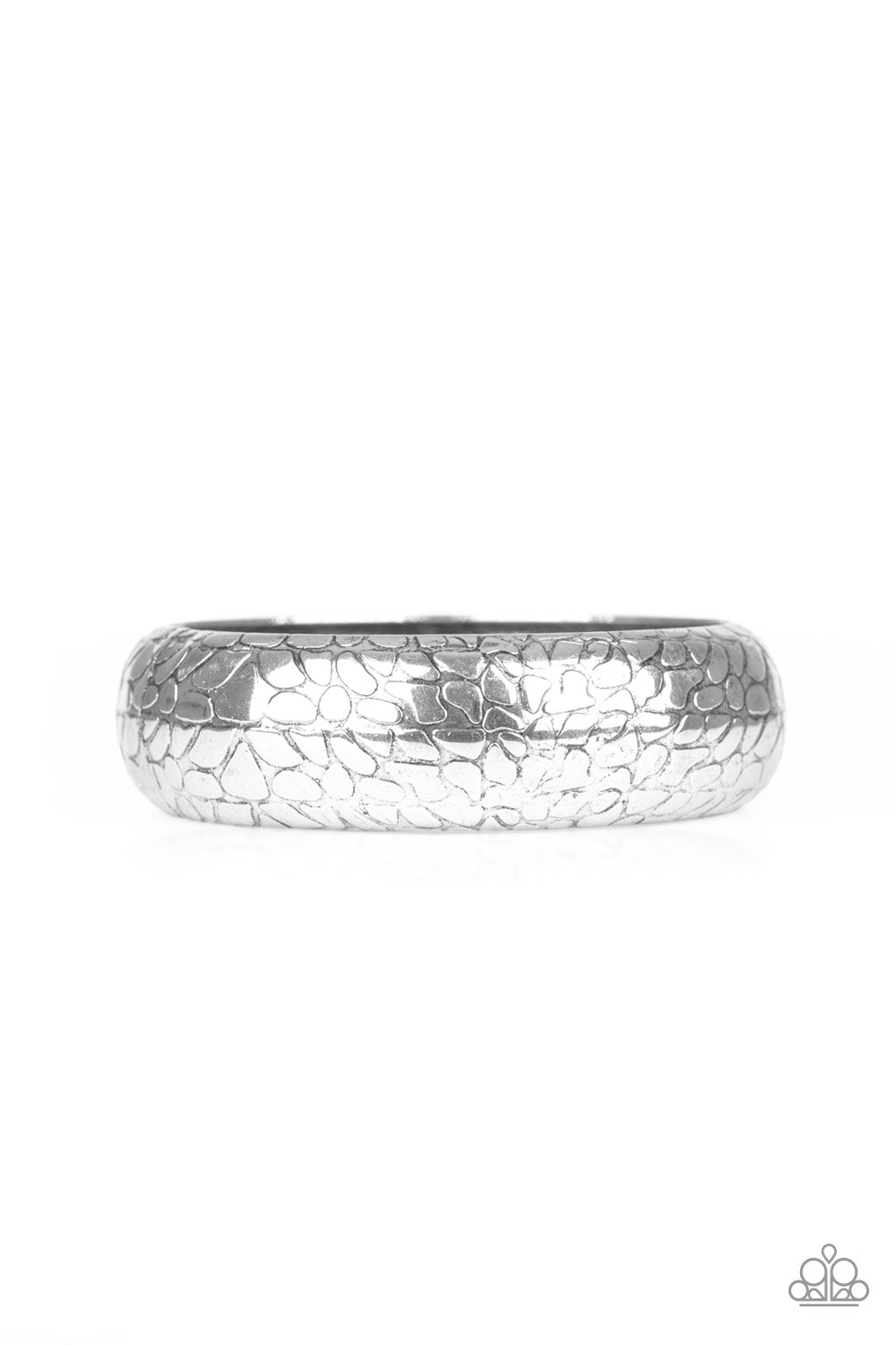 brought✽to✽you✽by✽blingflingbykat✽tread-lightly-silver-bracelet✽paparazzi-accessories