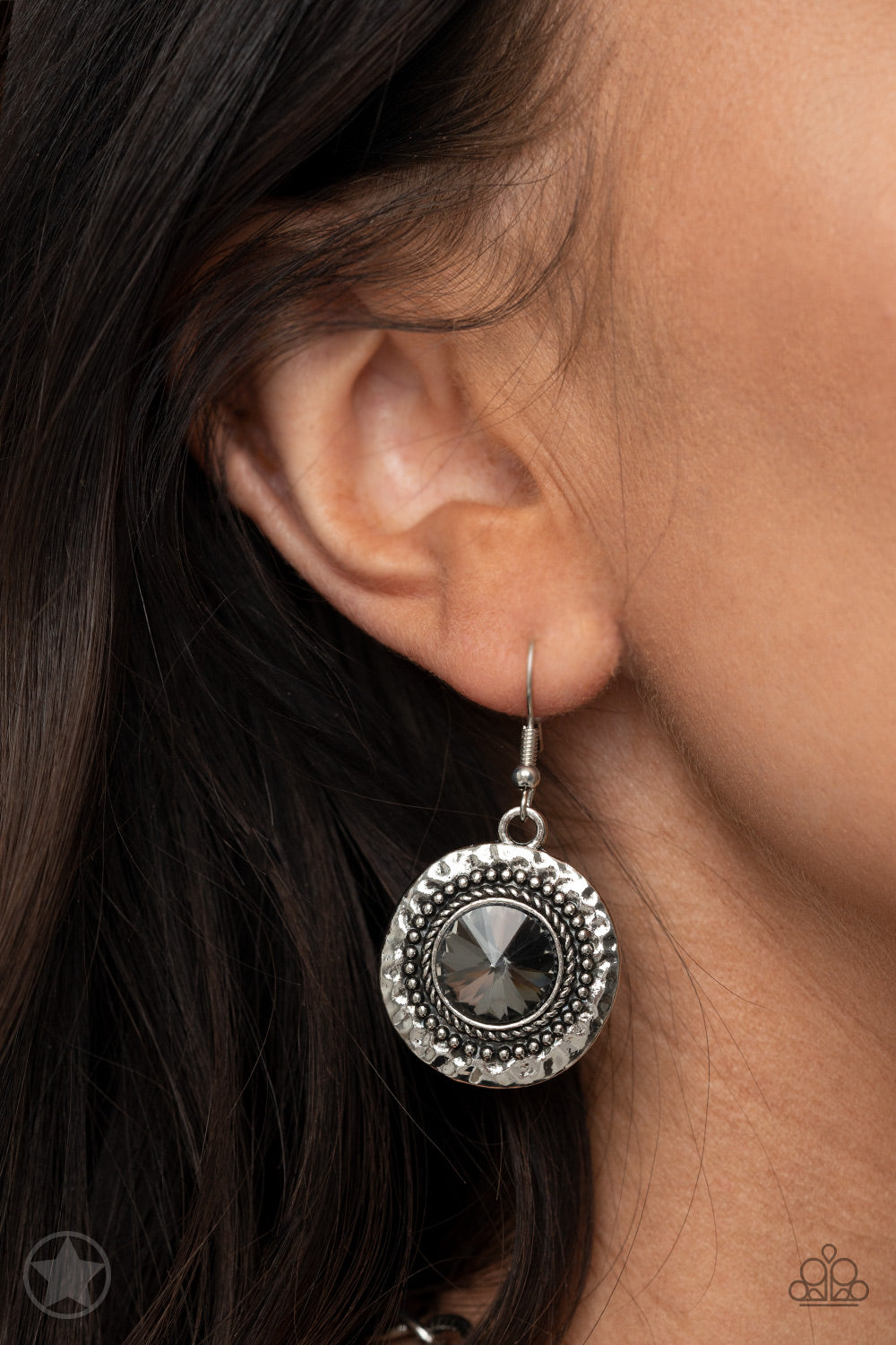 Paparazzi Accessories ✽ Global Glamour Necklace✽Flat Rate Ship $4.50✽