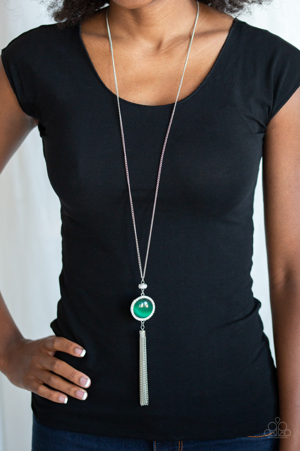 Paparazzi Accessories ✽ Sparkling Spectacle - Green Necklace✽Flat Rate Ship $4.50✽