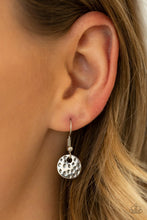 Load image into Gallery viewer, Paparazzi Accessories ❋Treasure Tour - Purple Necklace❋ Flat Rate Ship $4.50❋
