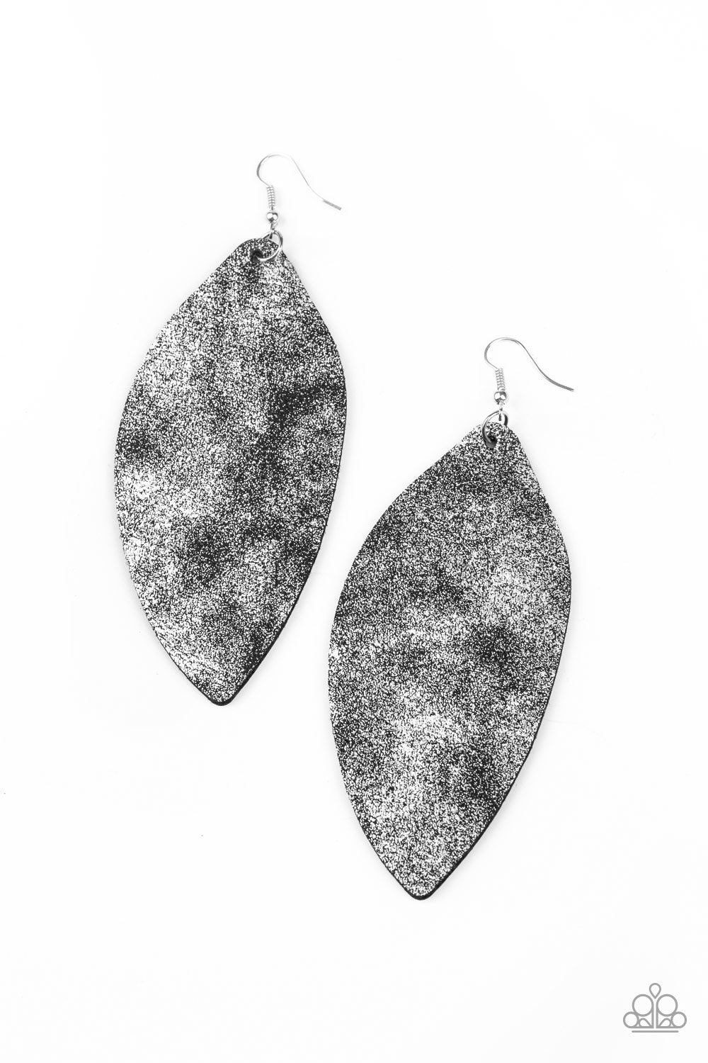 brought✽to✽you✽by✽blingflingbykat✽serenely-smattered-black-earrings✽paparazzi-accessories