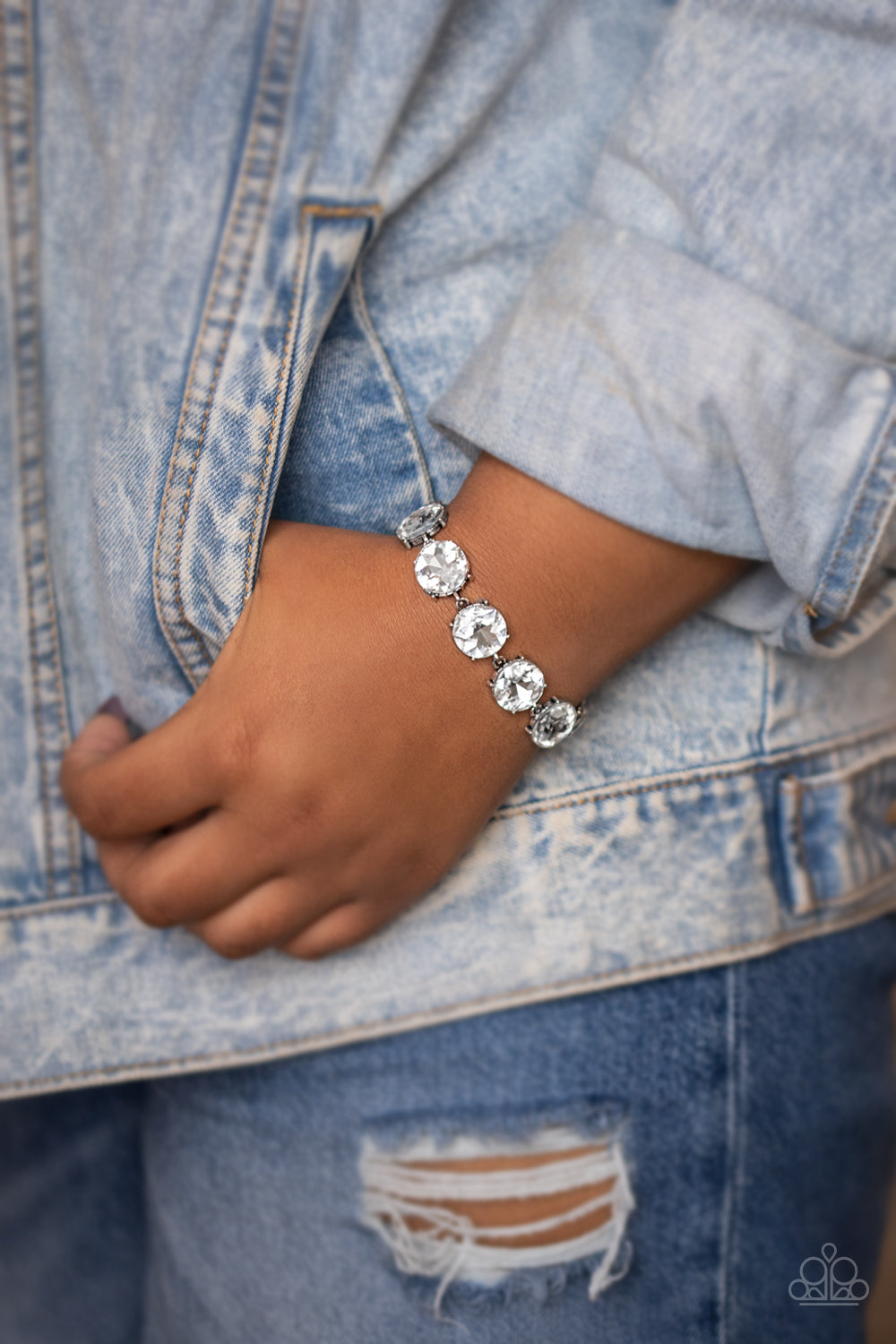 Paparazzi Accessories ✽ Fabulously Flashy - White Bracelet✽Flat Rate Ship $4.50✽ - Blingflingbykat 
