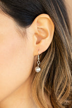 Load image into Gallery viewer, Paparazzi Accessories ✽ Hand-Knotted Knockout - Orange Necklace✽Flat Rate Ship $4.50✽
