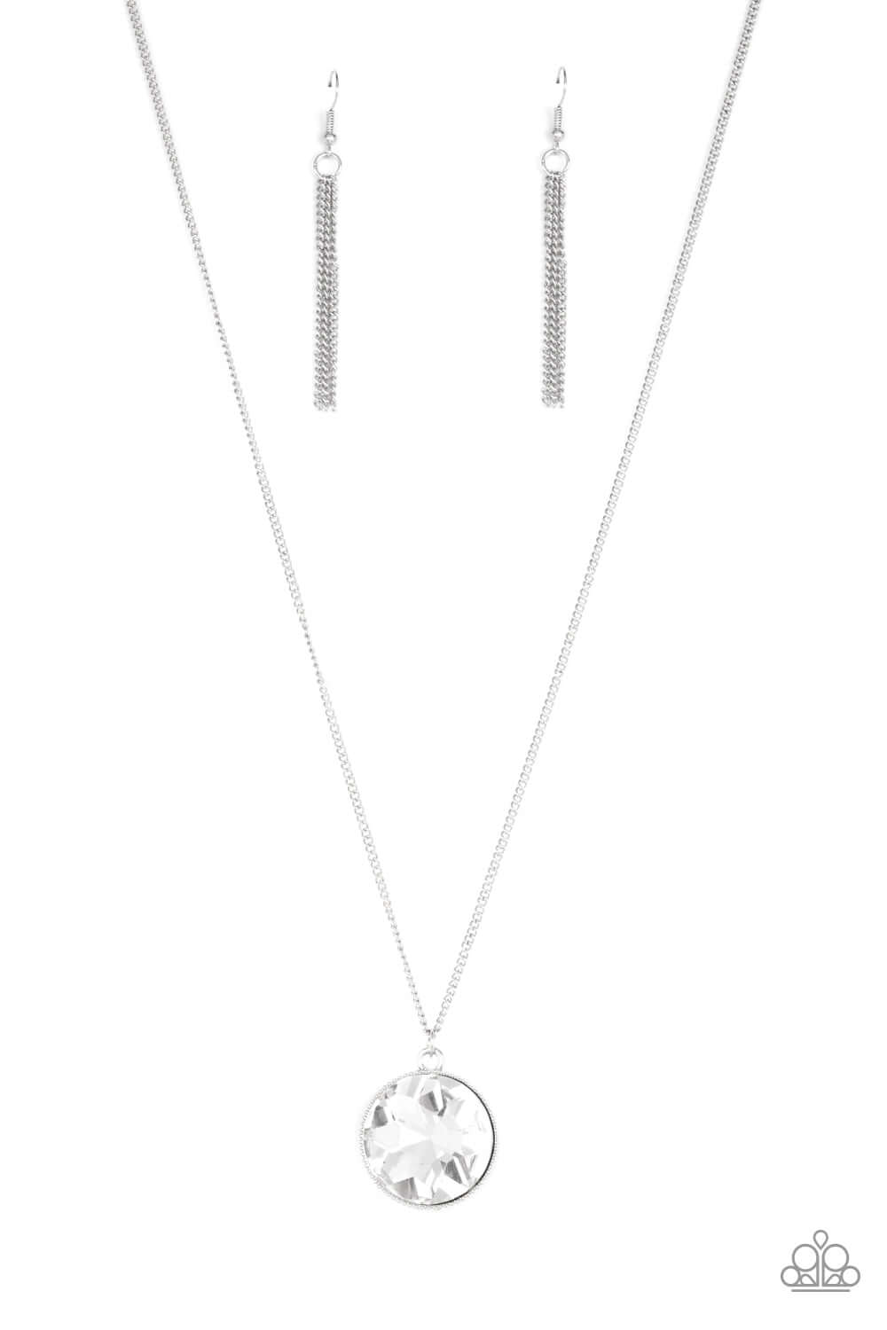 brought✽to✽you✽by✽blingflingbykat✽dauntless-diva-white-5768✽paparazzi-accessories